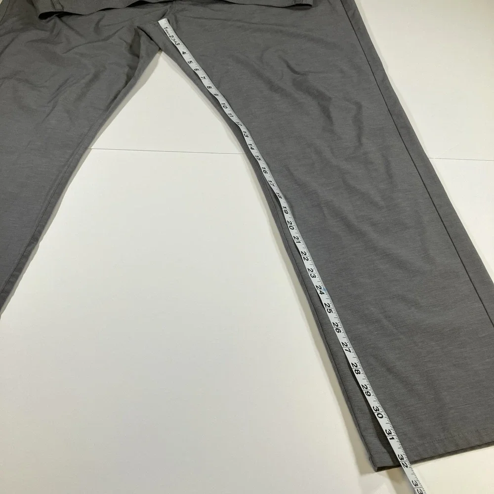 Travis Mathew Slacks Golf Pants Mens 40x32 Gray Tech Stretch 1MQ534